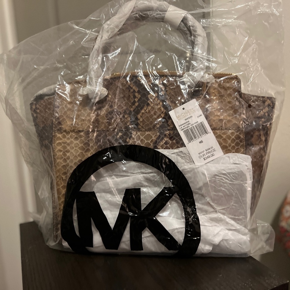 Michael Kors Hudson Tote
